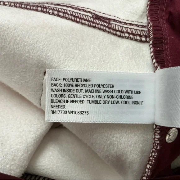 Universal Thread Women’s Burgundy Mid-Rise Faux Leather Baggy Pants Size 12R - Picture 9 of 9